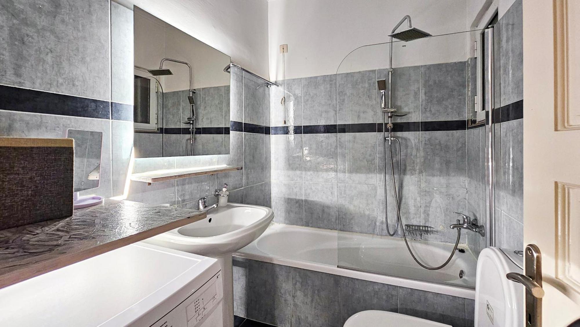 Kostas Home By Bill Apartments Pátra Kültér fotó